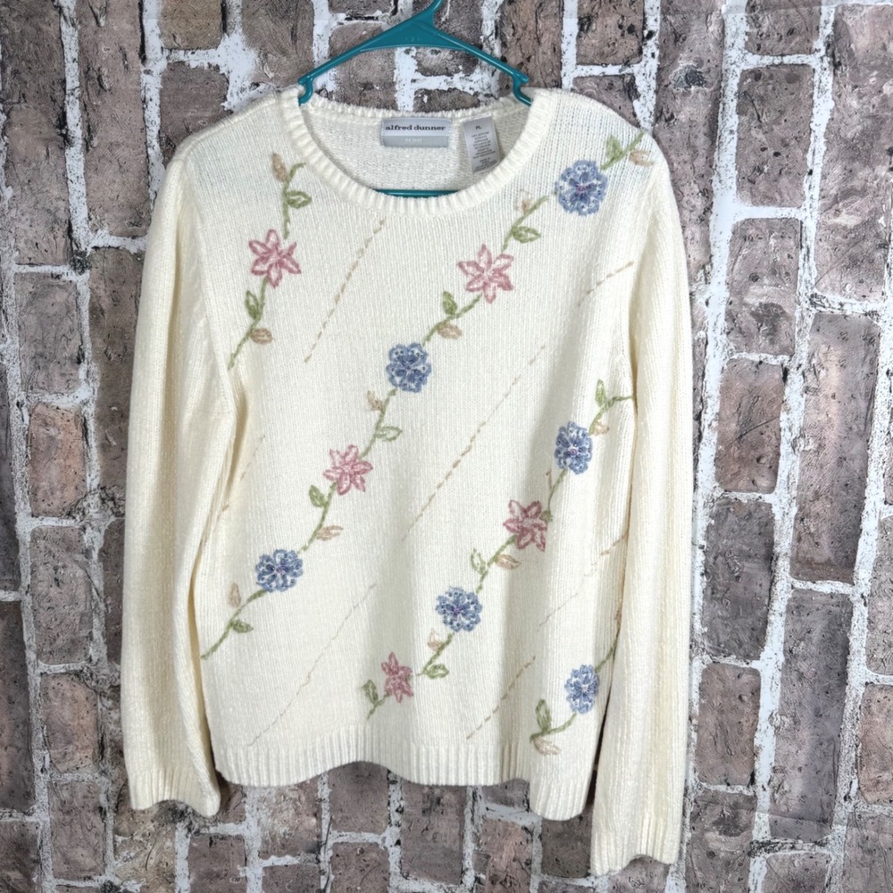 VTG Alfred Dunner Cream Chenille Knit Sweater Petite Large Embroidered Granny